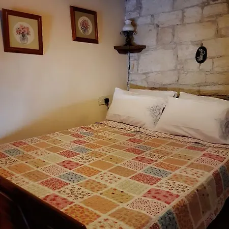 Country house John' S House In Omodos *