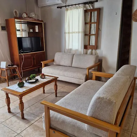 John' S House In Omodos Омодос