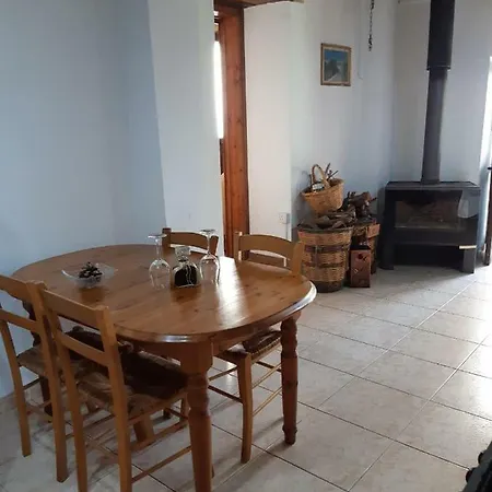 John' S House In Omodos