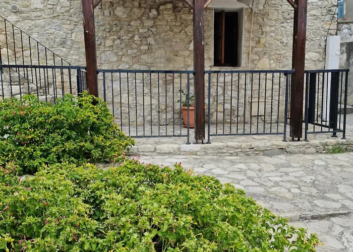 John' S House In Omodos * Limassol