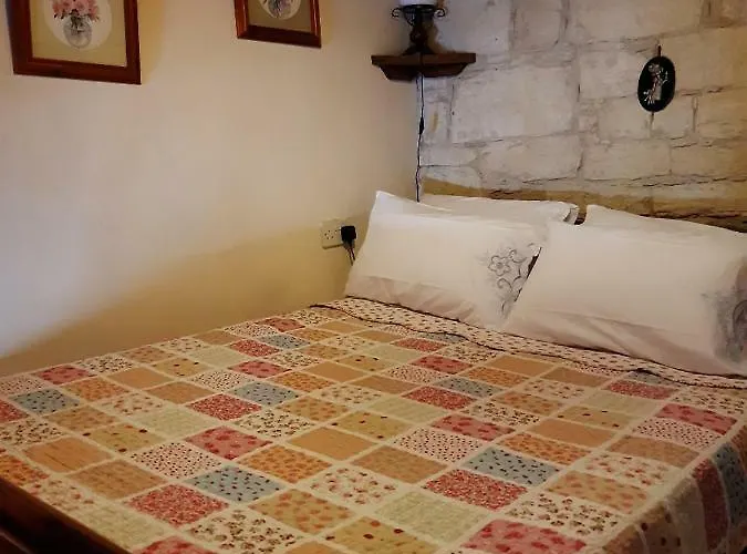 Lantställe John' S House In Omodos *